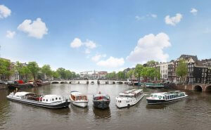 Smidtje luxury Cruises